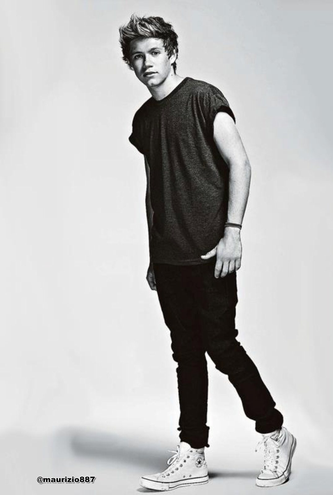 Niall-Horan-Fabulous-Magazine-2012-one-direction-32323660-1075-1600
